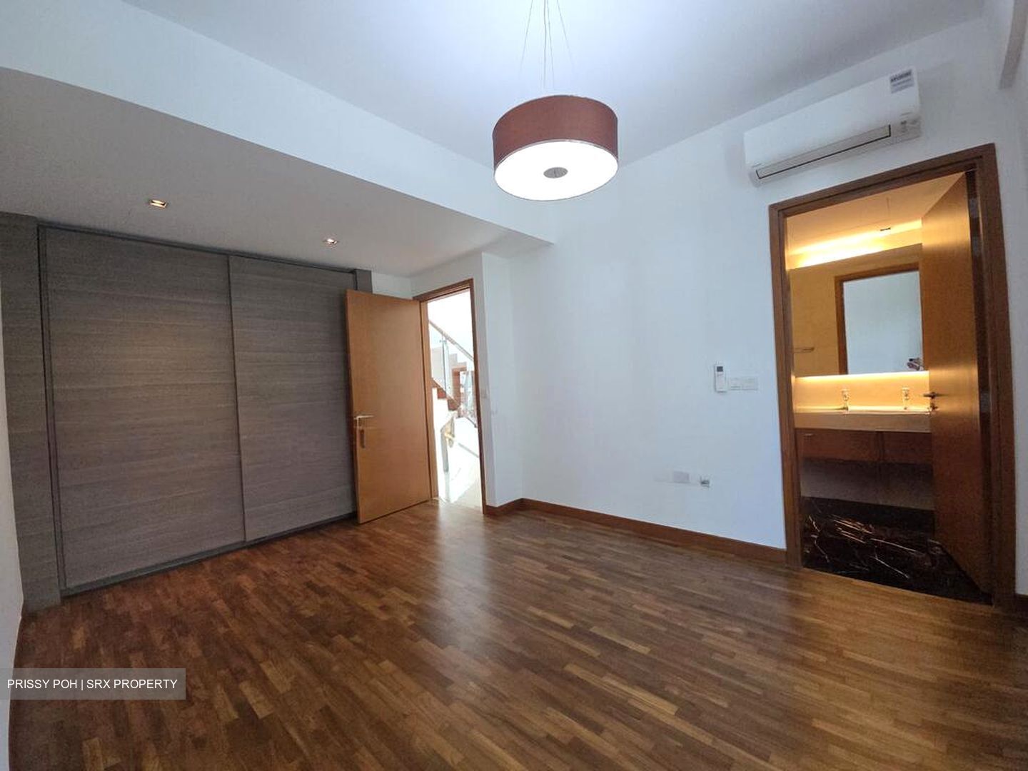 Cabana (D28), Terrace #497360391